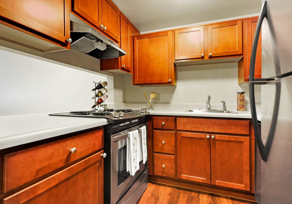 Senior Apartment Kitchen - Broadway Proper Retirement Community