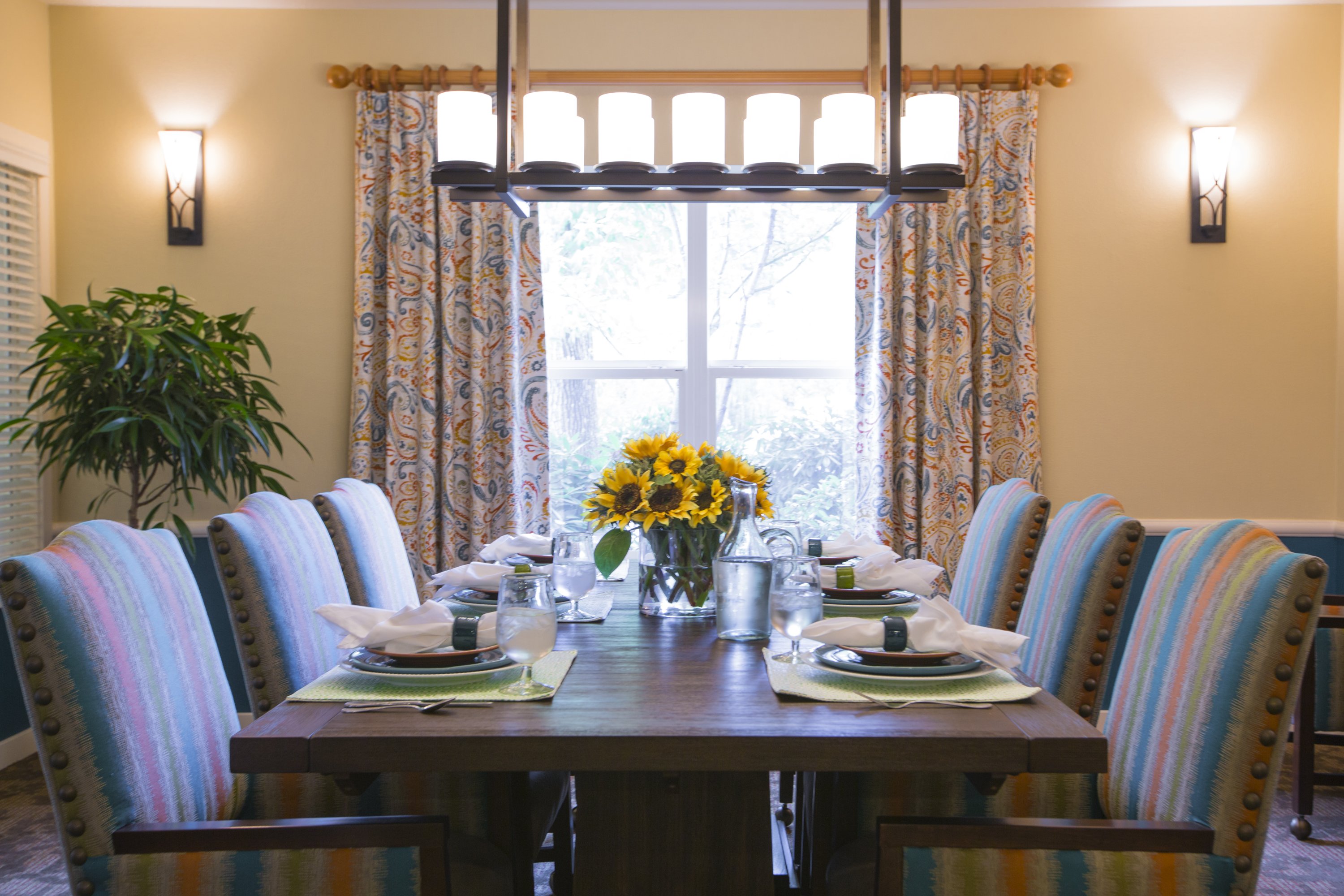 Private Dining - Canfield Place Retirement Community