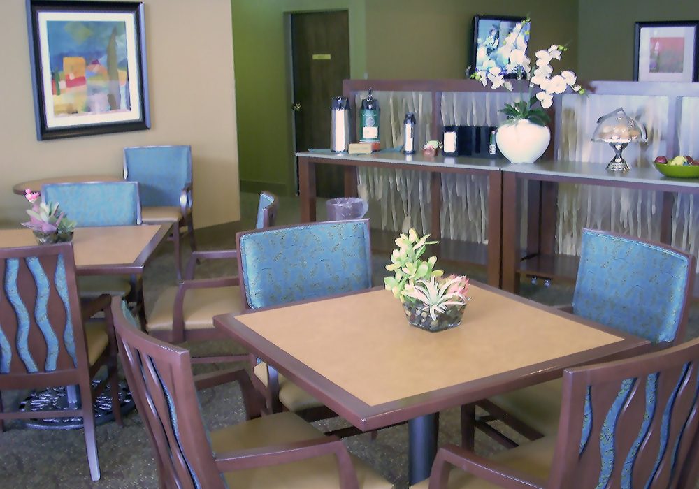 Independent Living In Kennewick, WA | Hawthorne Court | Leisure Care