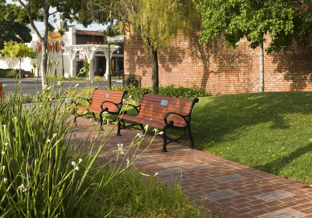 Walkway - Heritage Estates Retirement Community