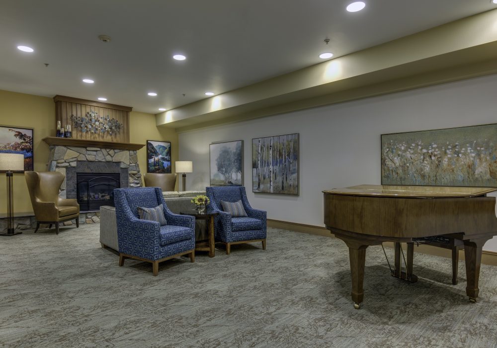 Living Room - Fairwinds Spokane Retirement Community