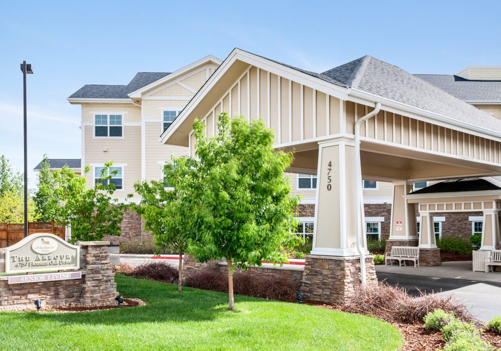 Exterior View - MacKenzie Place Retirement Community Fort Collins