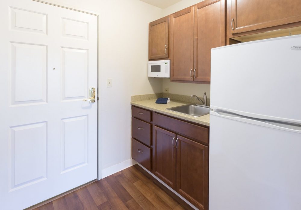 Apartment Kitchen - Markham House Senior Living